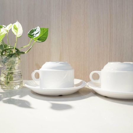 Country Inn Kulai Bagian luar foto